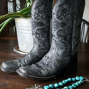 Square toe black cowboy boots